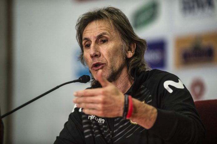 Ricardo Gareca furioso con la Federación de Chile por despido de su hombre de confianza Ricardo Gareca furioso con la Federación de Chile por despido de su hombre de confianza