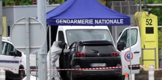 Asalto a furgón deja dos muertos