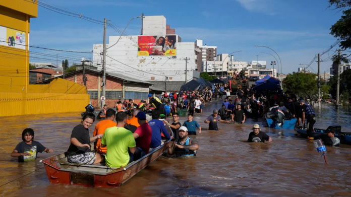 Brasil: Más de 2,1 millones de damnificados por lluvias