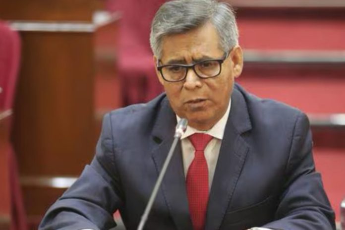 Congreso rechazó la propuesta de Pedro Cartolín como nuevo contralor Congreso rechazó la propuesta de Pedro Cartolín como nuevo contralor