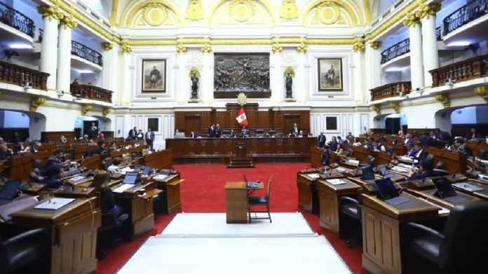 Eficcop: Congresistas desactivación del equipo especial PNP