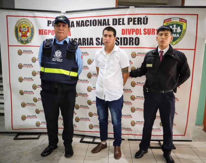 Serenos de San Isidro capturan al 'elegante roba celulares' Serenos de San Isidro capturan al 'elegante roba celulares'