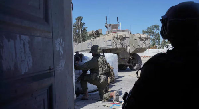 Israel abate más terroristas y destruye túneles de Hamas
