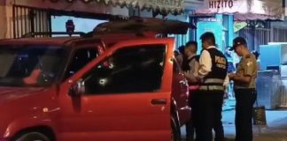 Los acribillan en camioneta