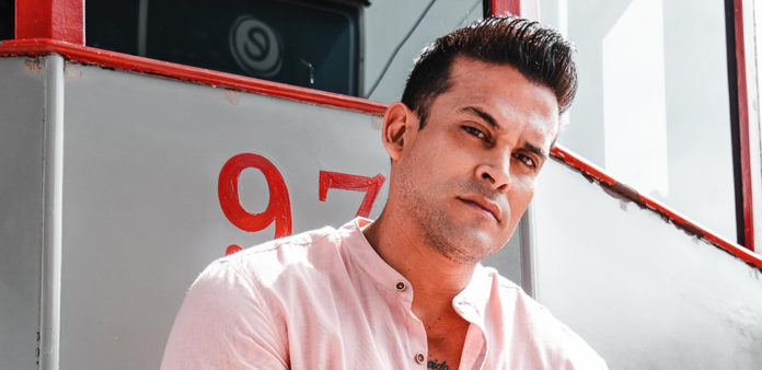 Christian Domínguez acusado de estafa