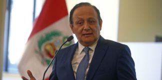 Walter Gutiérrez renunció al cargo de embajador del Perú en España