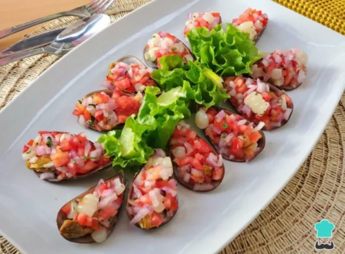 choritos a la chalaca