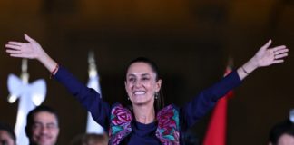 Claudia Sheinbaum se convierte en la primera mujer presidenta de México