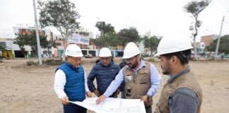 Alcalde Alex Callán inspecciona avance de obra en Boulevard Simón Bolívar