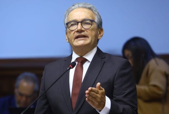 Alejandro Aguinaga