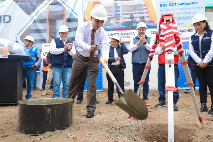 Ate inicia construcción de centro de salud fortaleza