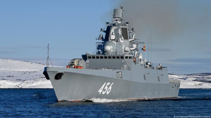 Navío ruso llega a La Habana