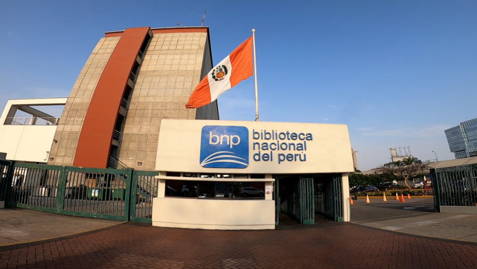 BNP presenta sala de estudio y terraza