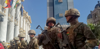 Bolivia detiene a 17 por fallido golpe Bolivia detiene a 17 por fallido golpe
