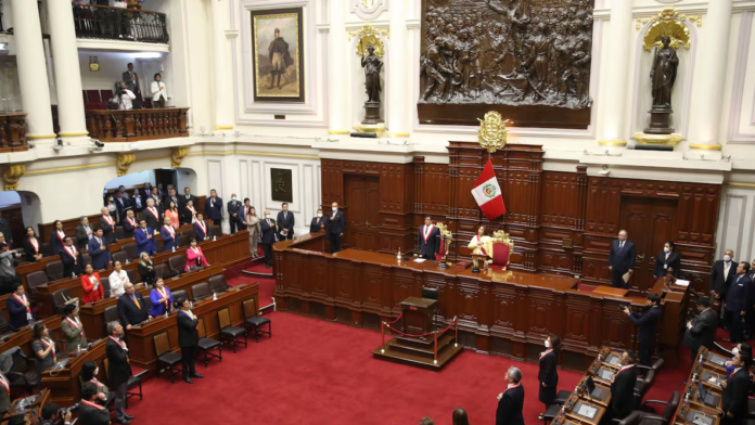 Ley excluirá responsabilidad penal a partidos políticos