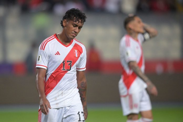 Renato Tapia no viajó con la selección a EE.UU.