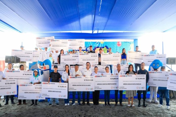 Pescadores artesanales de Piura y Tumbes reciben impulso económico gracias a créditos del Ministerio de la Producción