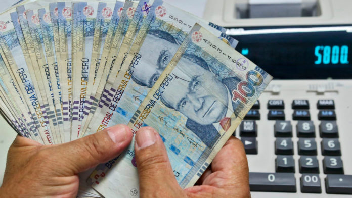 Atención trabajadores: Gratificación por Fiestas Patria será hasta el 15 de julio