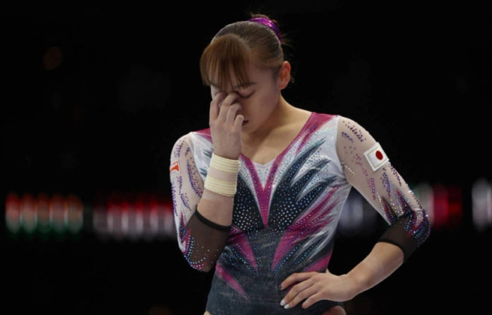 Gimnasta japonesa Shoko Miyata expulsada del equipo olímpico por fumar y beber Gimnasta japonesa Shoko Miyata expulsada del equipo olímpico por fumar y beber