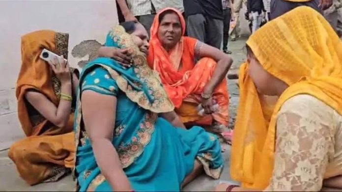 Casi 100 muertos en protesta en la India