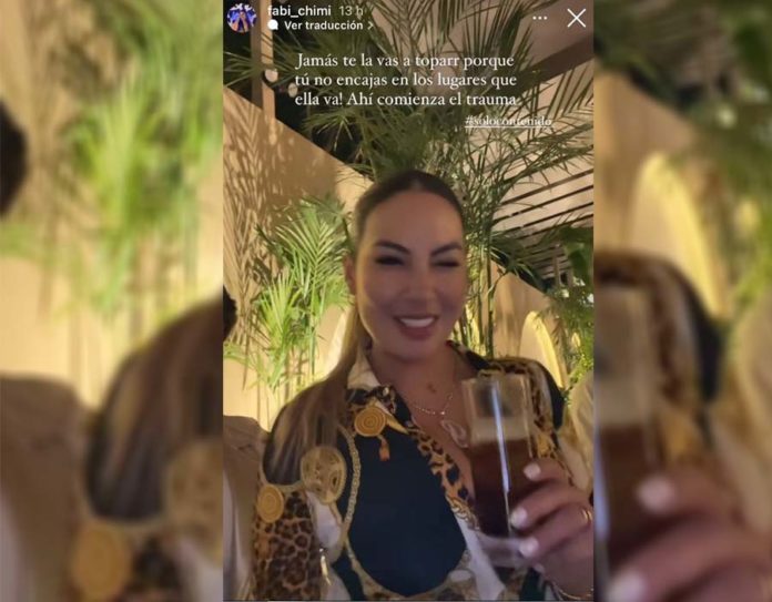 Esposa de ‘Aladino’ e hija gozan en tono