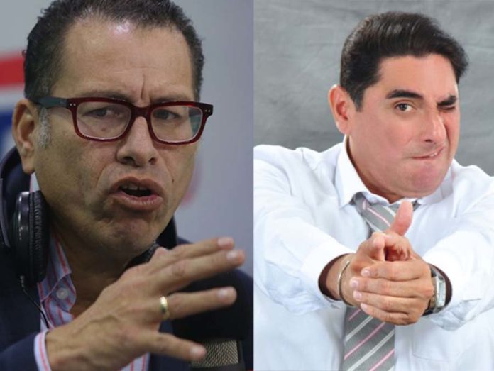 Phillip Butters y Carlos Álvarez