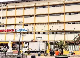 Médicos abandonan hospital para atender en clínicas privadas