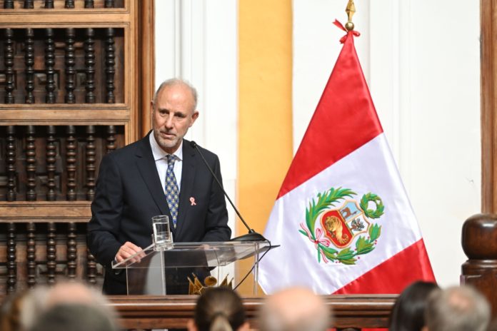 Perú coordina acciones y retira embajador en Venezuela por denuncias de fraude electoral Perú coordina acciones y retira embajador en Venezuela por denuncias de fraude electoral