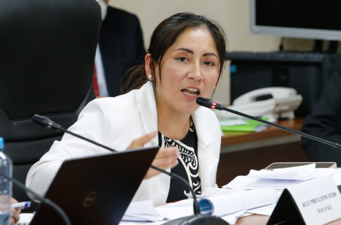 Ministerio ordena conducir de grado o fuerza a Kelly Portalatino