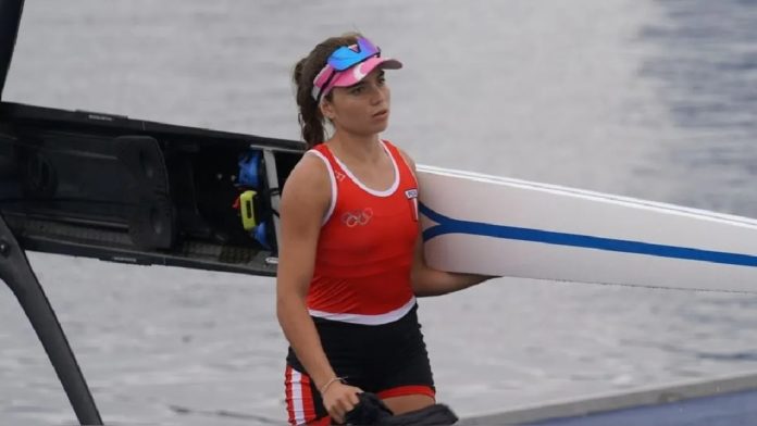 Adriana Sanguineti clasifica a cuartos de final en remo skiff en París 2024