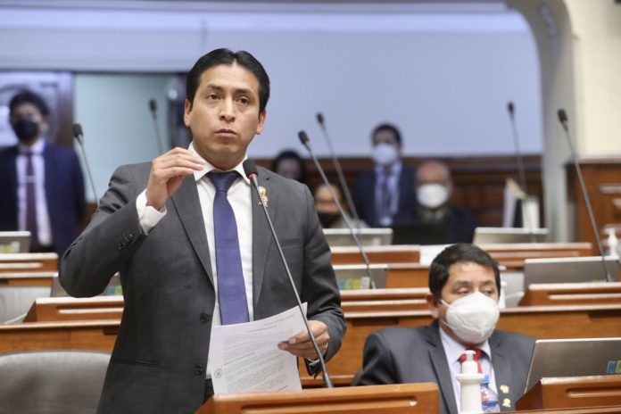 Excongresista Freddy Díaz fue condenado por violación sexual