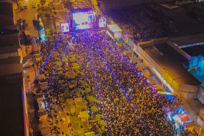 Ate celebra sus 203° aniversario con Sesión Solemne, Misa Tedeum, verbena y Desfile Cívico