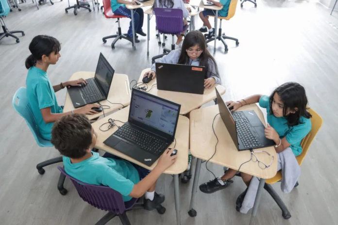 Día del Niño: Se busca promover el uso adecuado de la tecnología