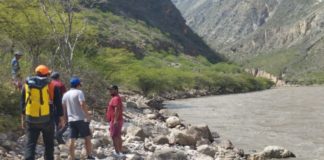 Trabajadores que cayeron al Marañón siguen desaparecidos