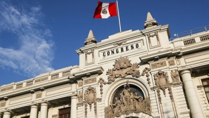 Congreso: Se aprueba ley para que la PNP lidere investigación
