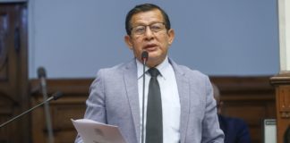 Salhuana: "Nos interesa la presencia de los parlamentarios"