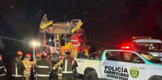 Choque deja dos muertos en la Panamericana Sur