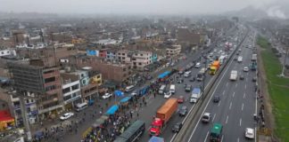 Gremios de transporte anuncian paro nacional para el 12 de noviembre