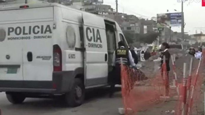 Sicarios atacan a obreros de construcción en Comas con 8 disparos Sicarios atacan a obreros de construcción en Comas con 8 disparos