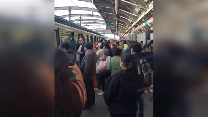 Metro de Lima suspendió su servicio en estación Ayacucho Metro de Lima suspendió su servicio en estación Ayacucho