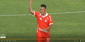 Christian Cueva pierde los estribos tras abucheos de hinchas en el Monumental