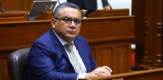 Congreso de la República no censurará a ministro Santiváñez