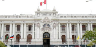 Congreso debatirá reelección de autoridades y cambios a la Constitución este miércoles  