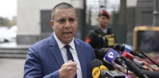 Dina Boluarte: abogado de la presidenta aconseja a Nicanor Boluarte mantenerse como fugitivo