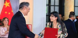 Perú y China firman el Protocolo de Optimización del Tratado de Libre Comercio