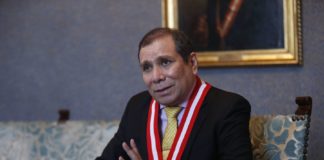 Javier Arévalo pide evitar protestas y priorizar la imagen del país