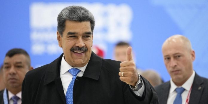 Nicolás Maduro llama 