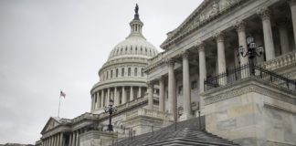Amenazas de bomba contra congresistas demócratas