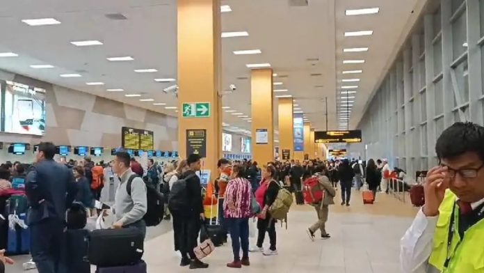 Carlos Gutiérrez: Carlos Gutiérrez: