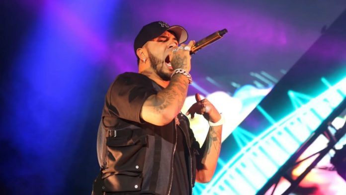 Anuel AA a un paso del ¨sold out”: cantante confirma su llegada a Perú